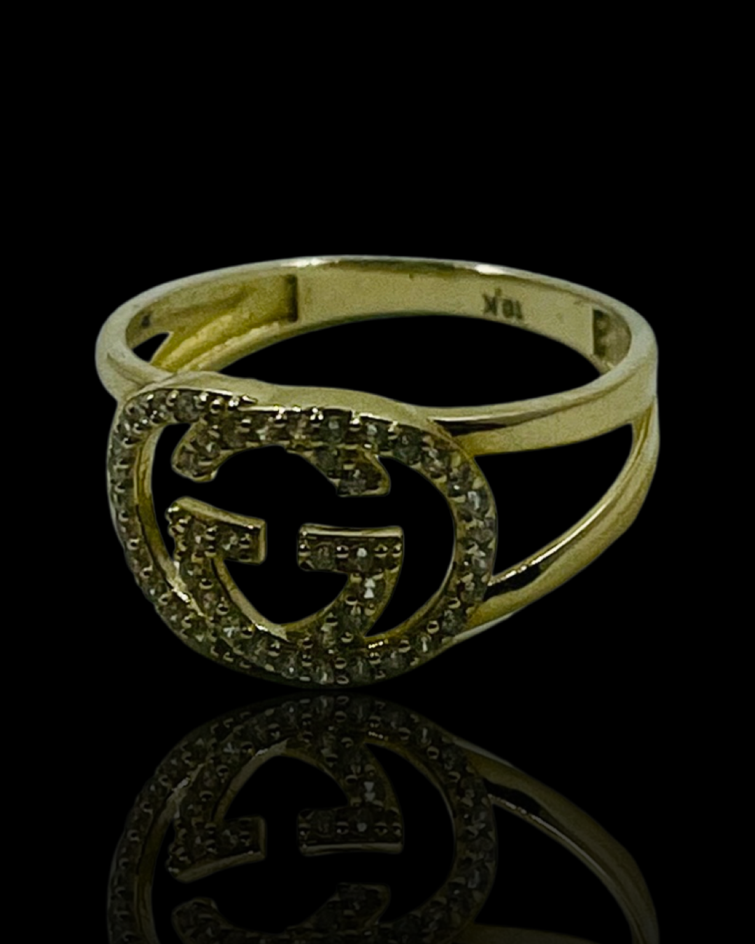 GG gold ring
